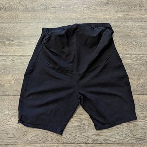 Maternity biker shorts